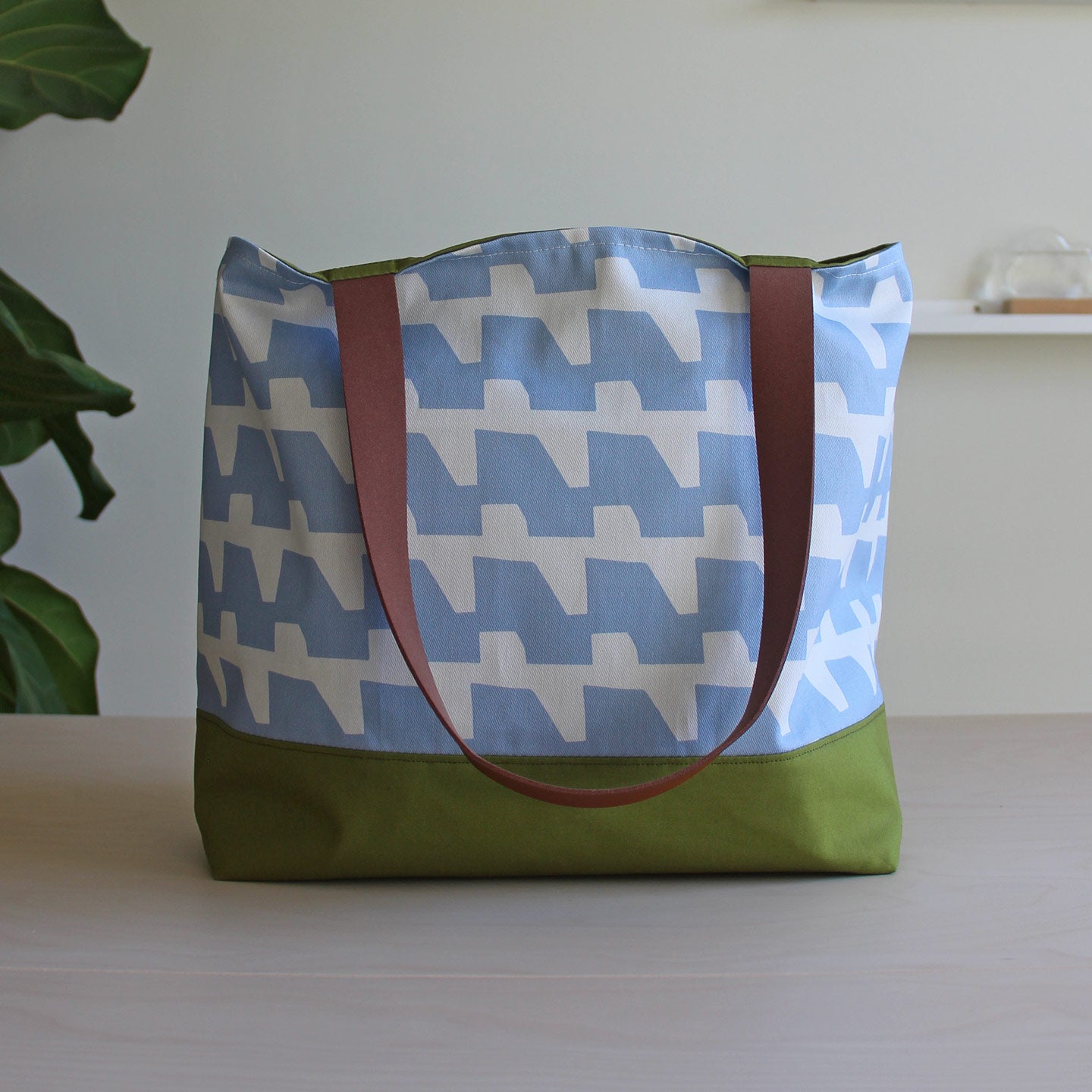 Waves Tote Bag