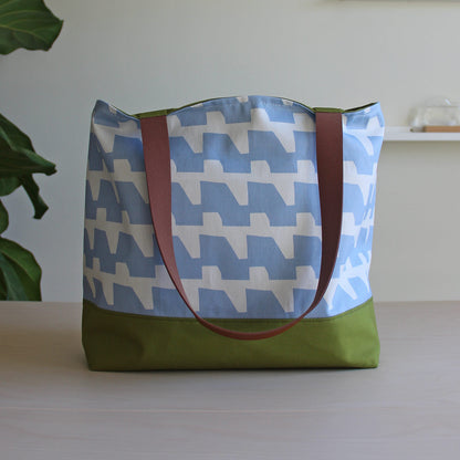 Waves Tote Bag