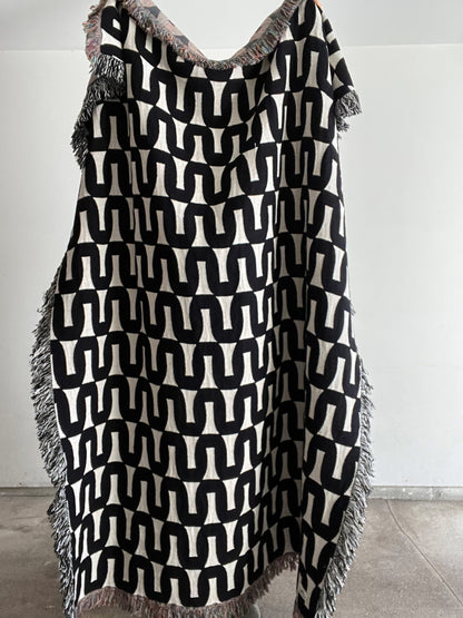 Flow - 60" x 80" Jacquard Woven Blanket