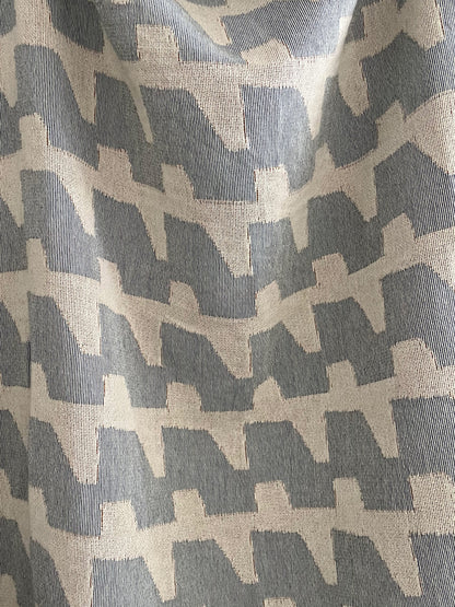 Waves - 50" x 60" Jacquard Woven Blanket